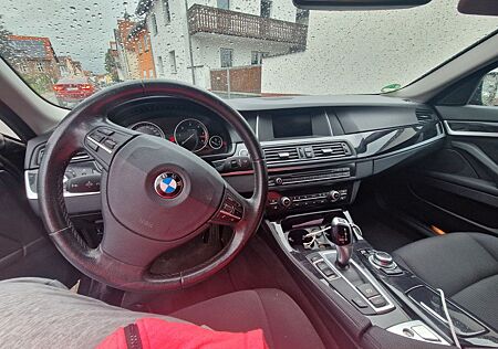 BMW 520d Touring A -