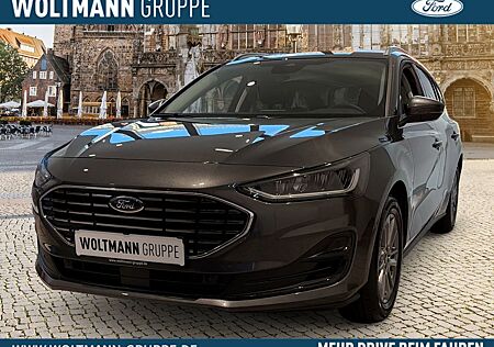 Ford Focus Turnier Titanium X Navi Digitales Cockpit