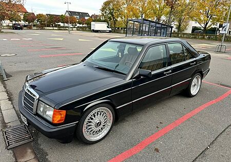Mercedes-Benz 190