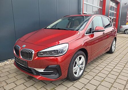 BMW 225 Active Tourer xe Luxury Line Leder Panorama