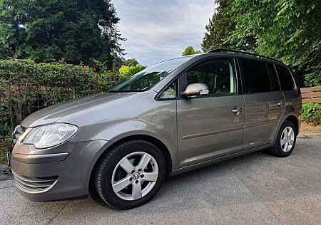 VW Touran Volkswagen 1.4 TSI United United
