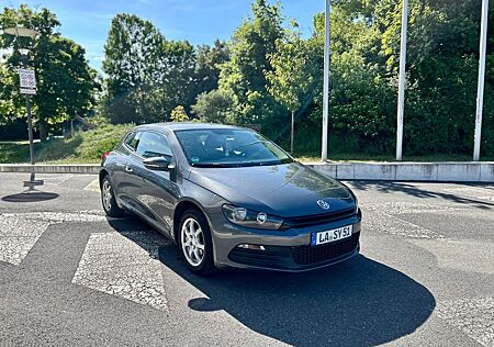 VW Scirocco Volkswagen 2.0 TDI Automatik