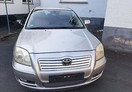 Toyota Avensis 2.0 D-4D C C