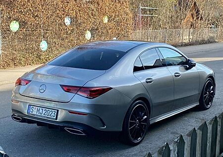 Mercedes-Benz CLA 250 AMG Line | Garantie | Pano | Burmester