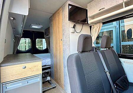 Mercedes-Benz Sprinter Heckgarage Motorrad*TV*SAT*Markise*AHK*1.Hand