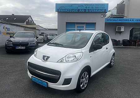 Peugeot 107 Ideales Stadt oder Anfänger Fahrzeug Top Top