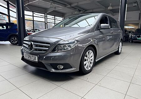 Mercedes-Benz B 180 Bluetooth, USB, Navi, Automatik