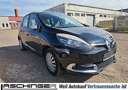 Renault Scenic III Paris NAVI KEYLESS PDC Ölverbrauch!!!