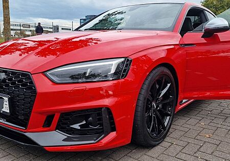 Audi RS5 2.9 TFSI quattro -