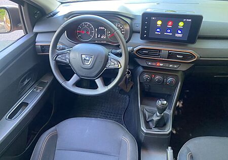 Dacia Sandero TCe 90 Stepway Expression Stepway Ex...