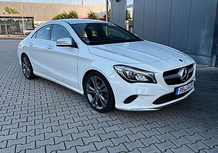 Mercedes-Benz CLA 200 Mercedes Benz CLA 200d 7 G-DCT Coupé