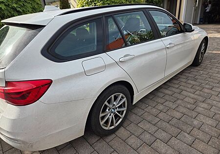 BMW 318d Touring Advantage Advantage