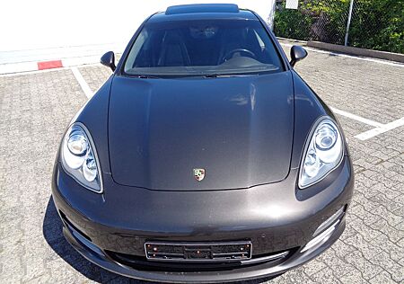 Porsche Panamera 4WD PZ-MOTOR 116 tkm EGSD PCM BOSE PRSE