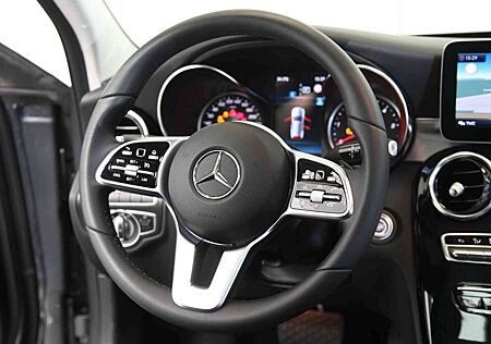 Mercedes-Benz C 220 d 4MATIC T Autom. -