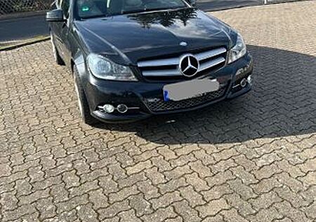 Mercedes-Benz C 250 CDI Coupé - TÜV 10/26