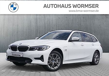 BMW 330e xDrive Touring Sport Line DAB LED WLAN Shz