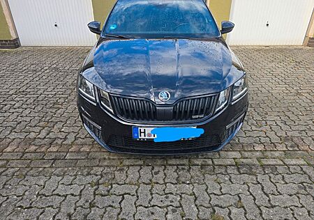 Skoda Octavia 2.0 TDI SCR DSG 4x4 RS60 Combi RS60