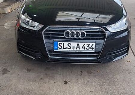 Audi A1 1.0 TFSI S-Line