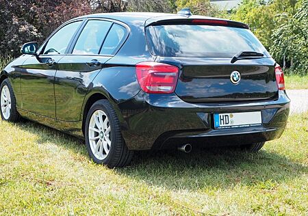 BMW 116i - Automatik, F20, mit zusätzlichen WR auf A