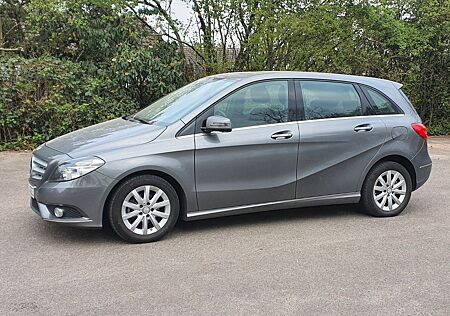Mercedes-Benz B 180 Autotronic -