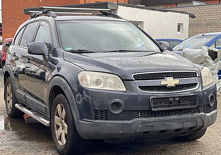 Chevrolet Captiva 2.0 Sport 4WD 7-Sitzer 8 Fach Ber. | AHK