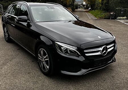 Mercedes-Benz C 200 4MATIC T AVANTGARDE Autom. AVANTGARDE