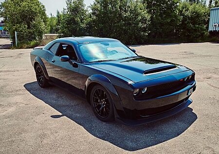 Dodge Challenger 6.4L SCAT PACK Widebody