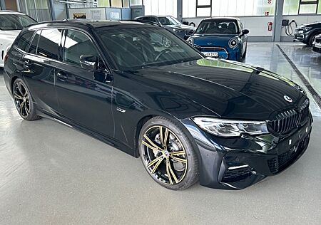 BMW 330e xDrive Touring M Sport A. M Sport