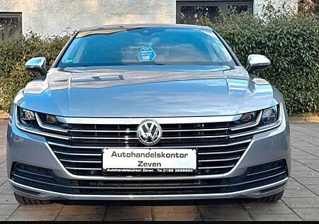 VW Arteon Volkswagen Elegance/2.0 TSI/Elegance/LED/SHZ/AHK