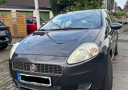 Fiat Grande Punto 1.4 TÜV bis 01/2027