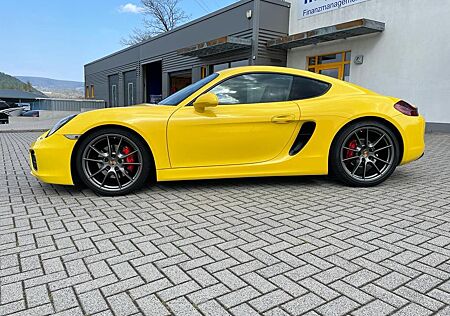 Porsche Cayman S