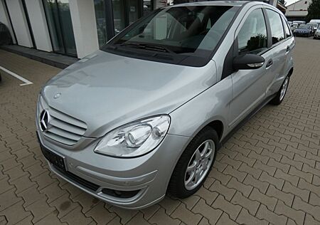 Mercedes-Benz B 180 CDI Alu Klima Navi Silber TÜV 2027