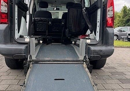 Citroën Berlingo , behindertengerecht für Rollstuhlfahrer