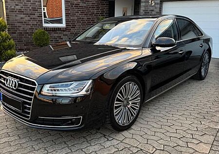 Audi A8 L 3.0 TDI Nachtsicht Pano Massage B&O