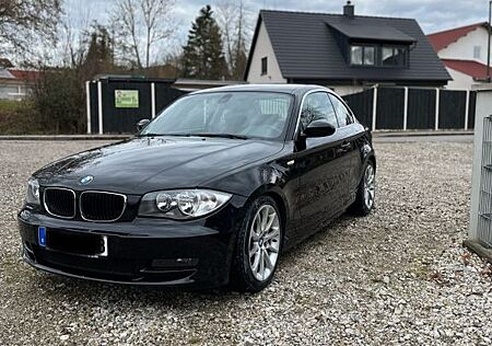 BMW 125i Coupé -