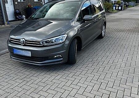 VW Touran Volkswagen 2.0 TDI SCR 85kW DSG Comfortline Comf...