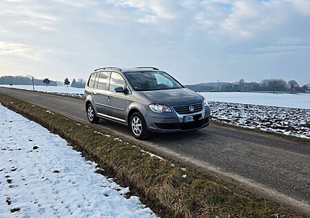 VW Touran Volkswagen 1.6 United Austauschmotor Kupplung neu