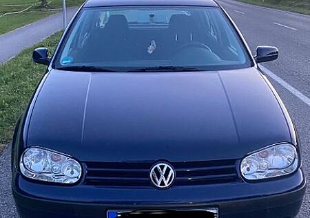 VW Golf Volkswagen 1.6 Basis