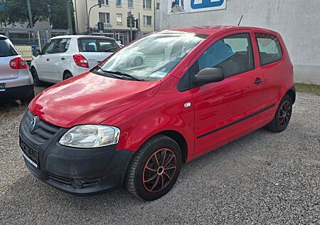 VW Fox Volkswagen Basis*Servo*TÜV NEU*