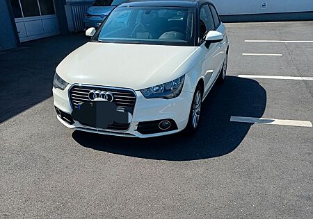 Audi A1 1.2 TFSI Attraction Attraction