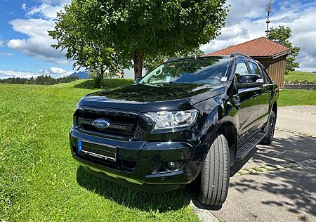Ford Ranger 3.2L Limited Automatik Black Edition 4x4