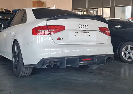 Audi S4 3.0 TFSI S tronic quattro -