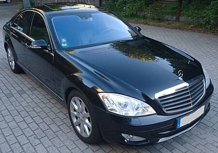 Mercedes-Benz S 350 NAVI/NACHTSICHT/PDC/VOLLEDER/BI-XENON/SD