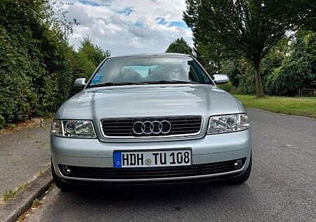 Audi A4 1.6 Zahnriemen+Keilriemen+Klimawartung Neu