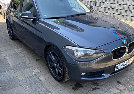 BMW 118d Sport Line Sport Line
