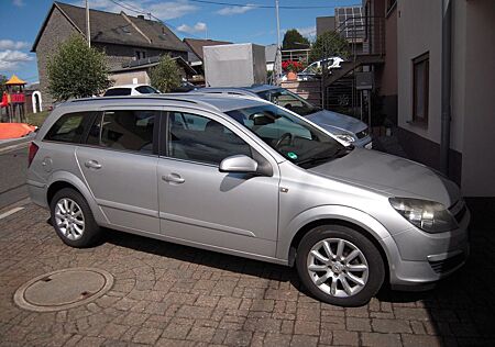 Opel Astra Caravan 1.8 ECOTEC 92kW Automatik -
