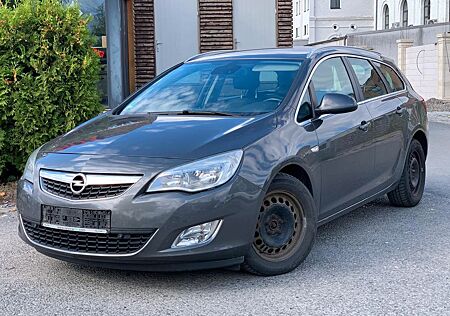 Opel Astra Sports Tourer ecoFL. Edition