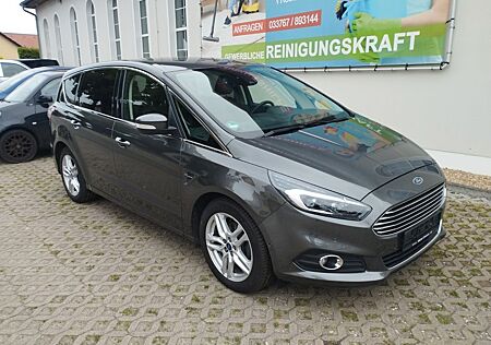 Ford S-Max 2,0 EcoBlue Titanium +Klima+Sensore+Xenon