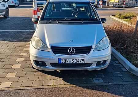 Mercedes-Benz A 150 ELEGANCE Elegance