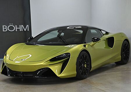 McLaren Artura Performance Pack